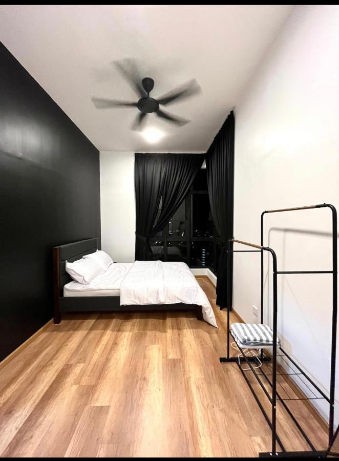 K8 @the Quartz Apartemen *